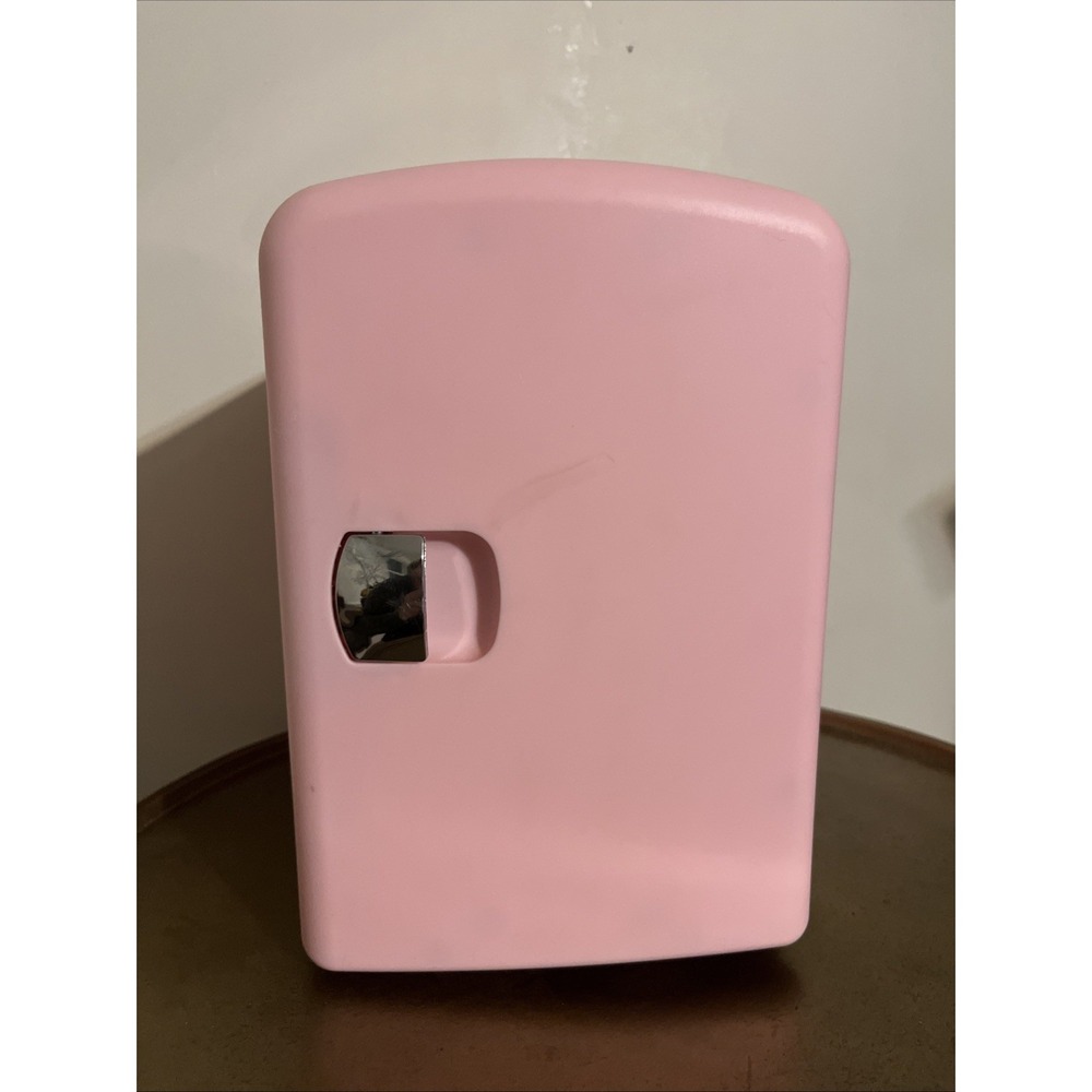 Personal Chiller Mini Fridge Small Space Cooler Pink K4106MTPK Tested Works